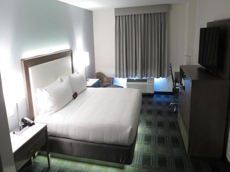 Holiday Inn Express & Suites San Diego - Mission Valley By Ihg Extérieur photo